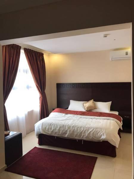 In Taibah Aparthotel Medina Exterior photo